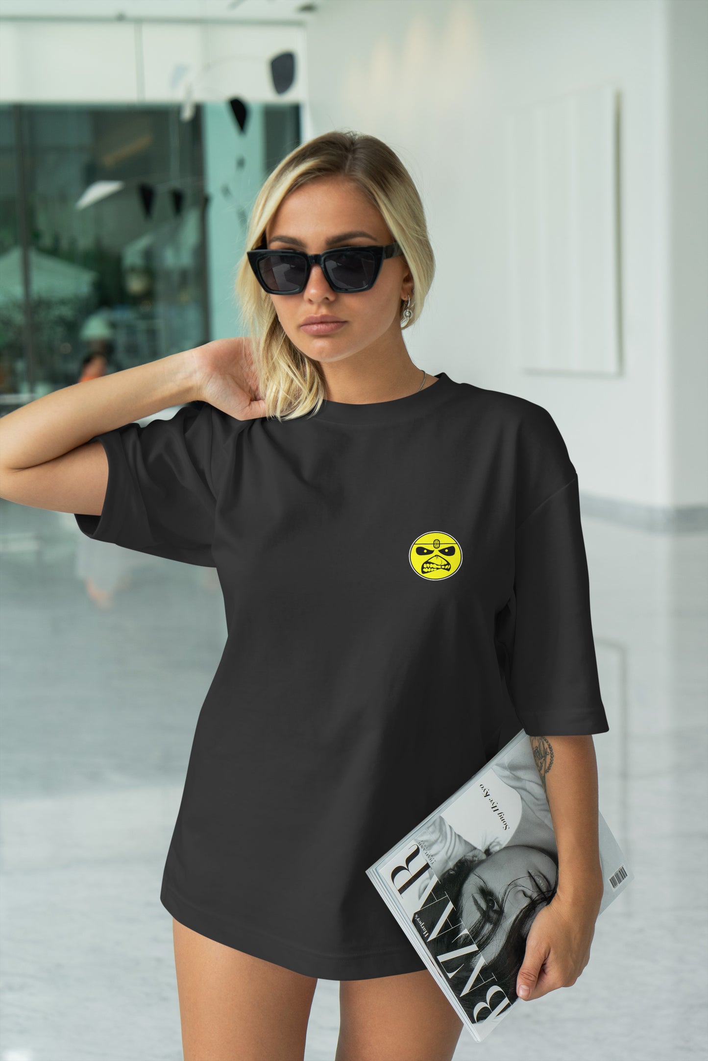 Angry Face Graphic Printed Unisex Oversized T-shirt D128