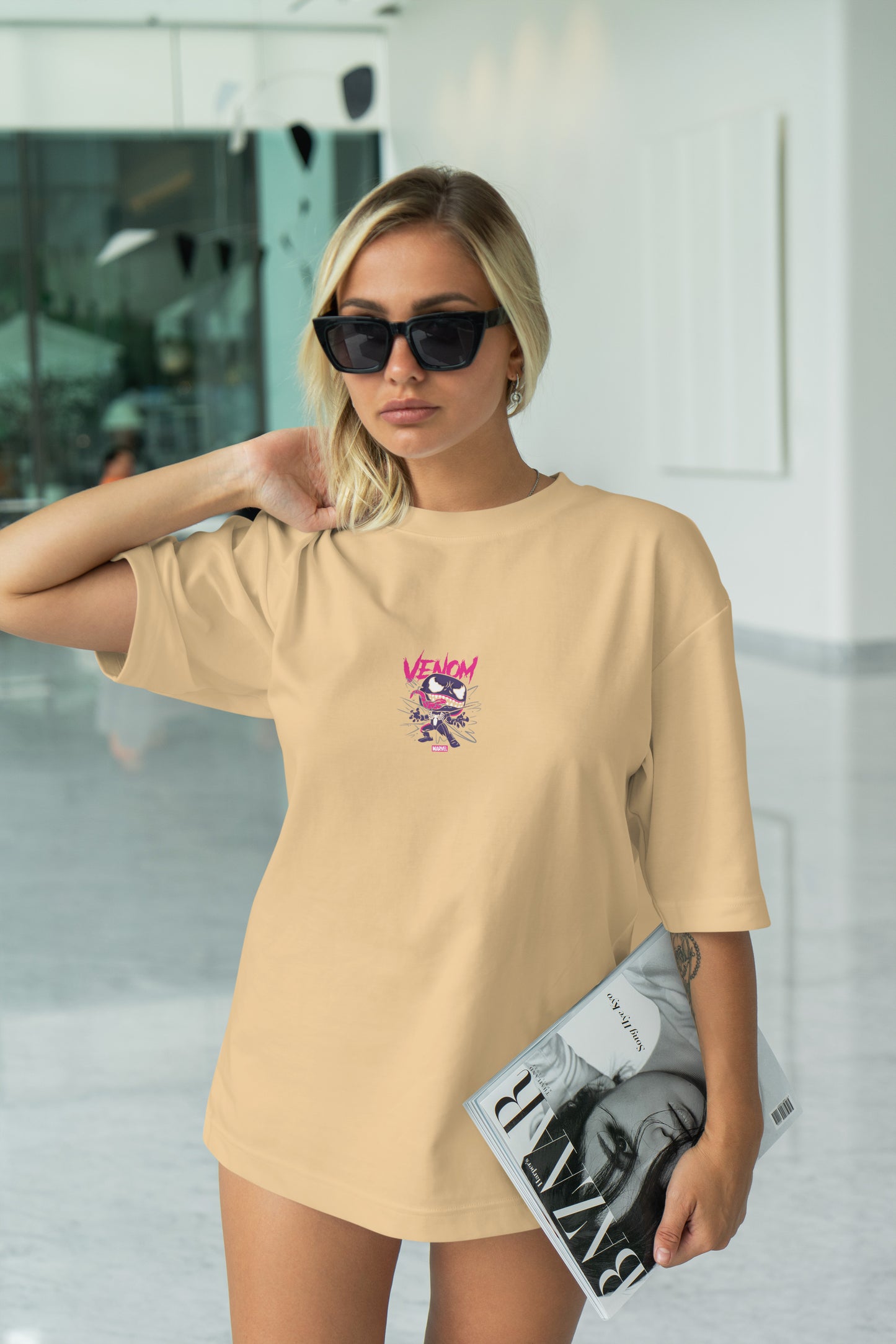 Venom Graphic Printed Unisex Oversized T-shirt D122