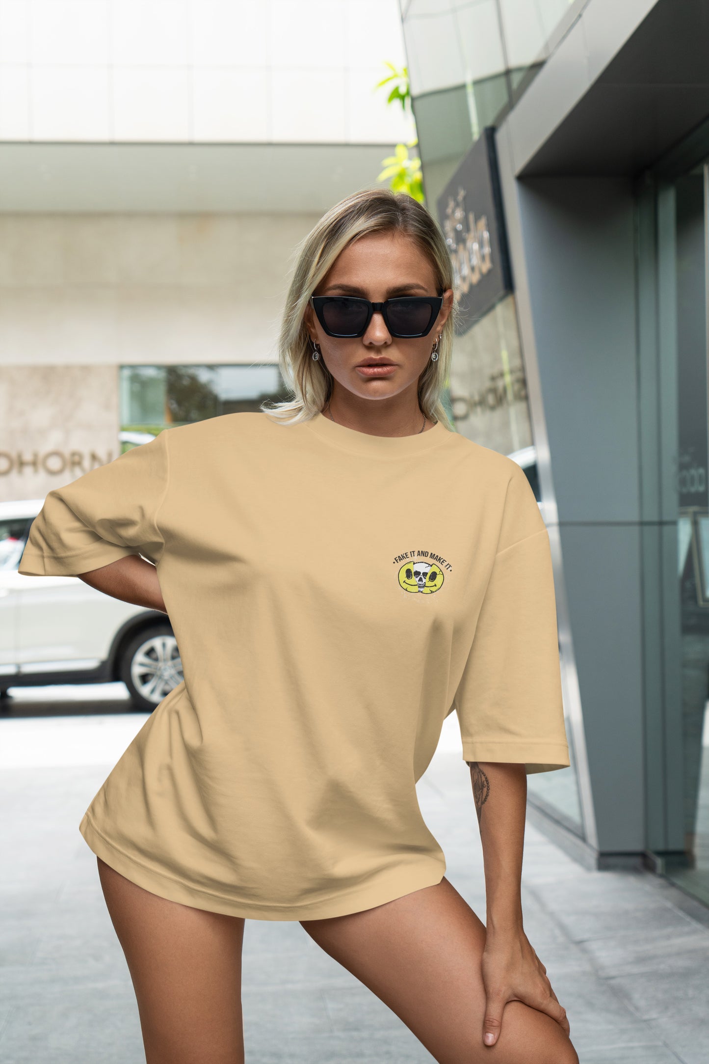 Fake It Make It Graphic Printed Unisex Oversized T-shirt D058