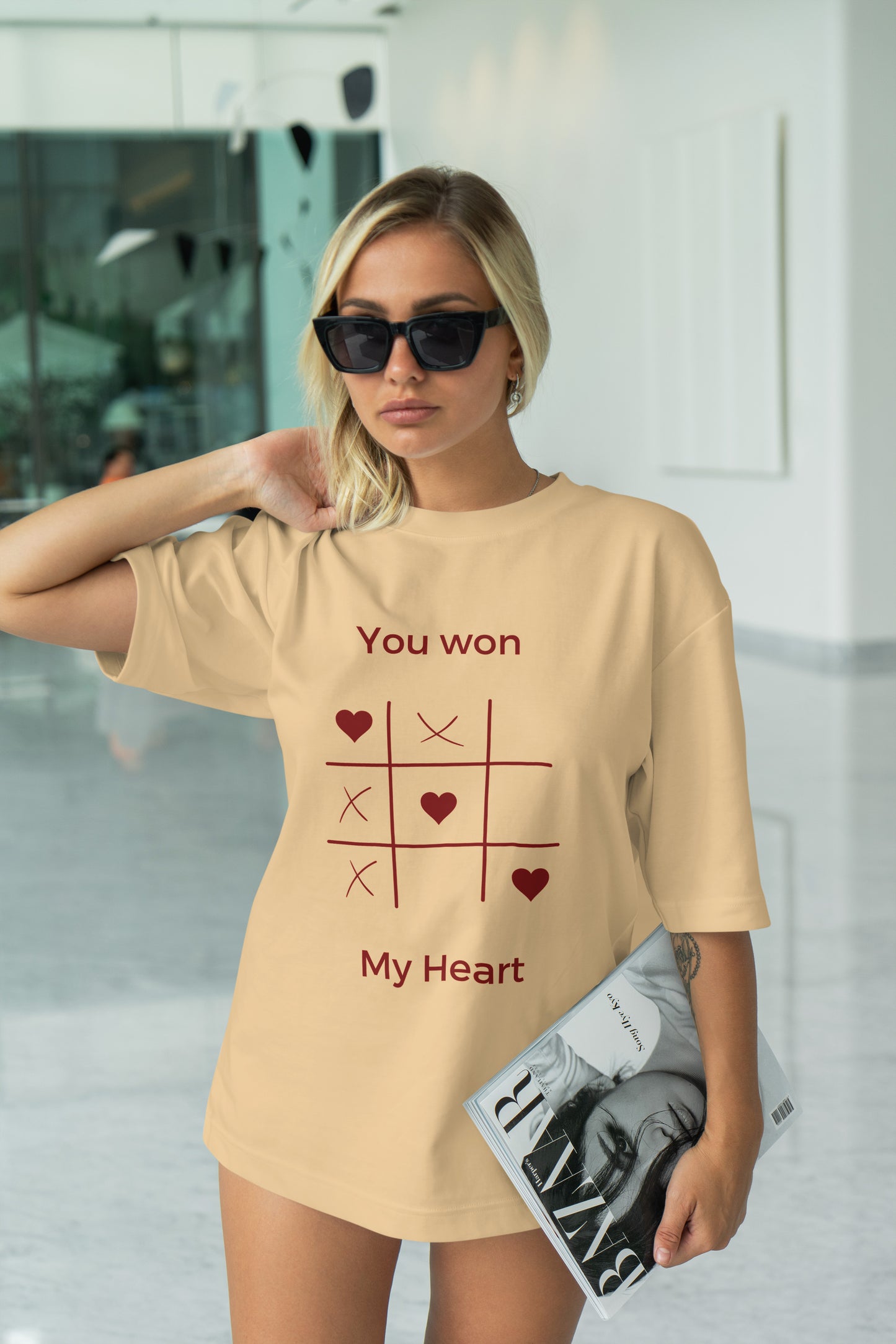 Heart Graphic Printed Unisex Oversized T-shirt D118