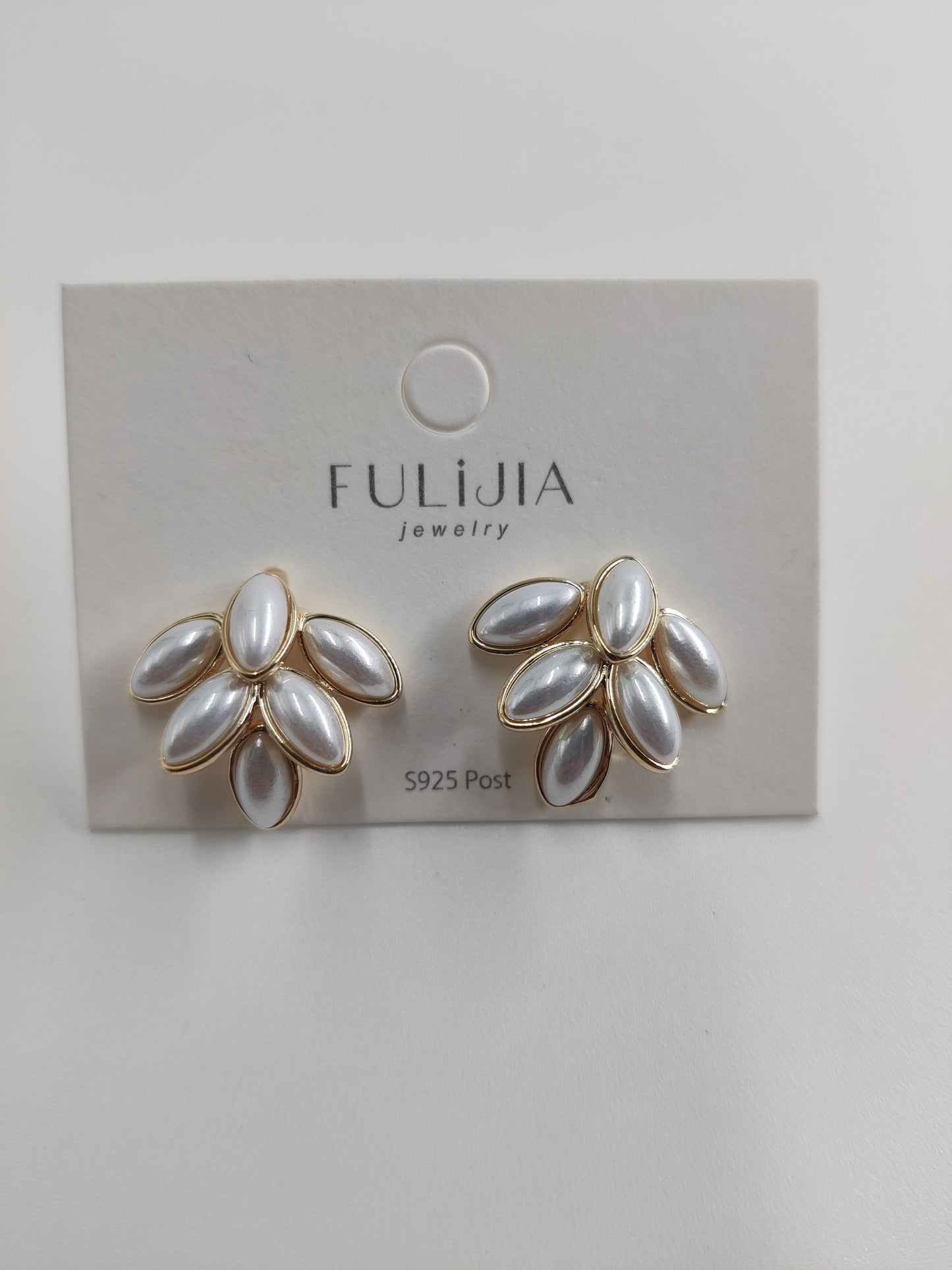 Pearl Leaf Stud Earrings 15126