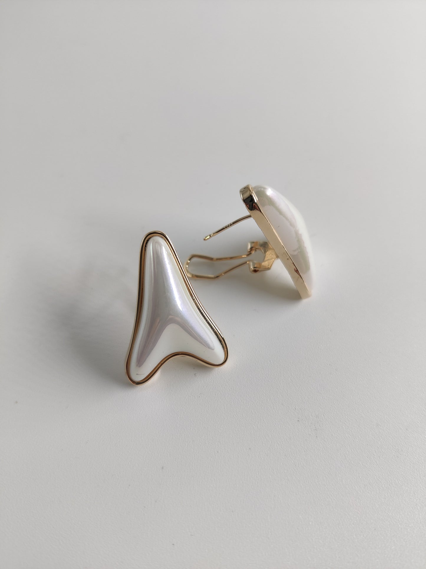 Trendy Triangle Golden Outline Stud Earring 15125