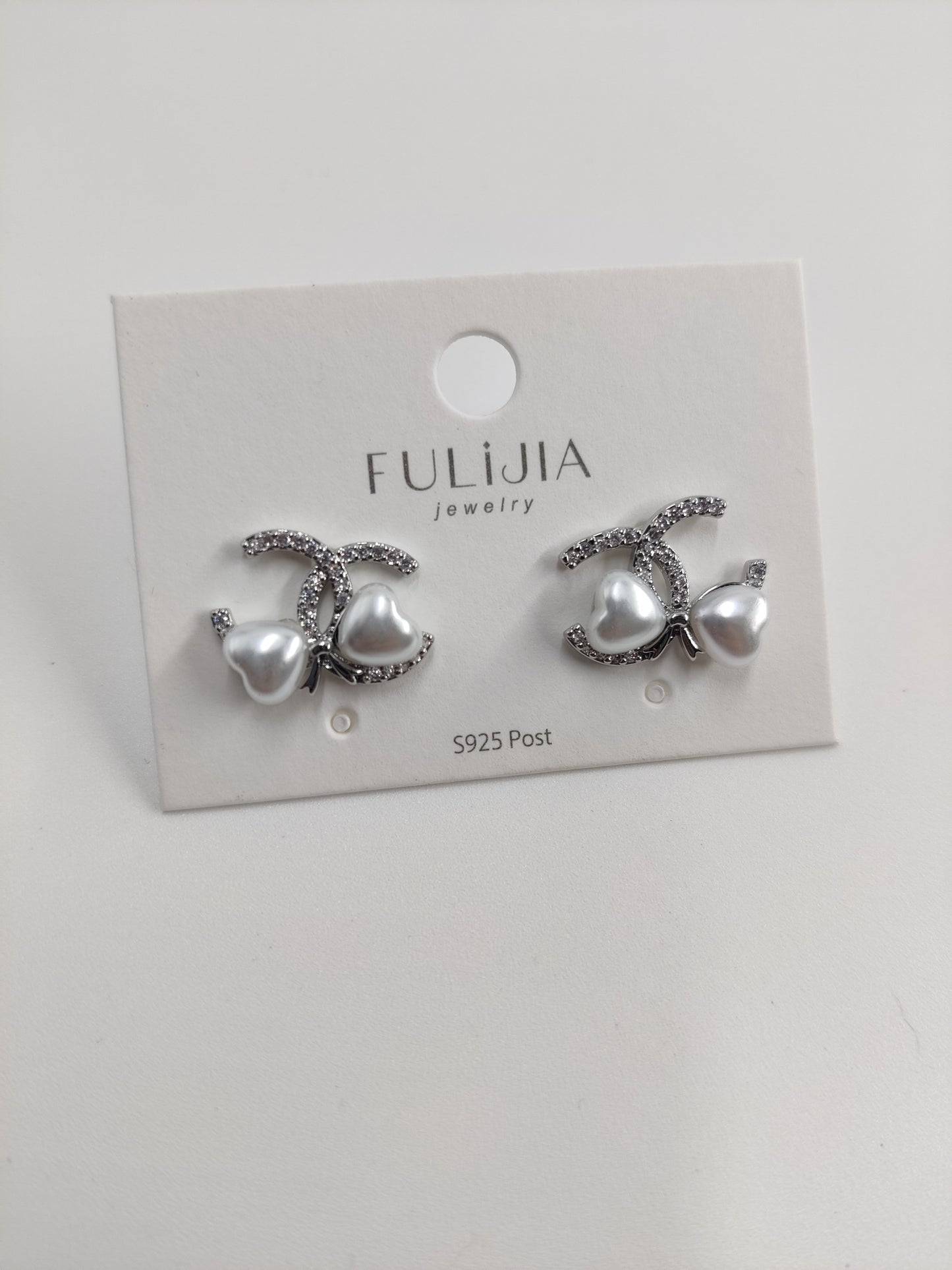 Trendy Korean Earring - stud, heart stud Golden, Silver 15122