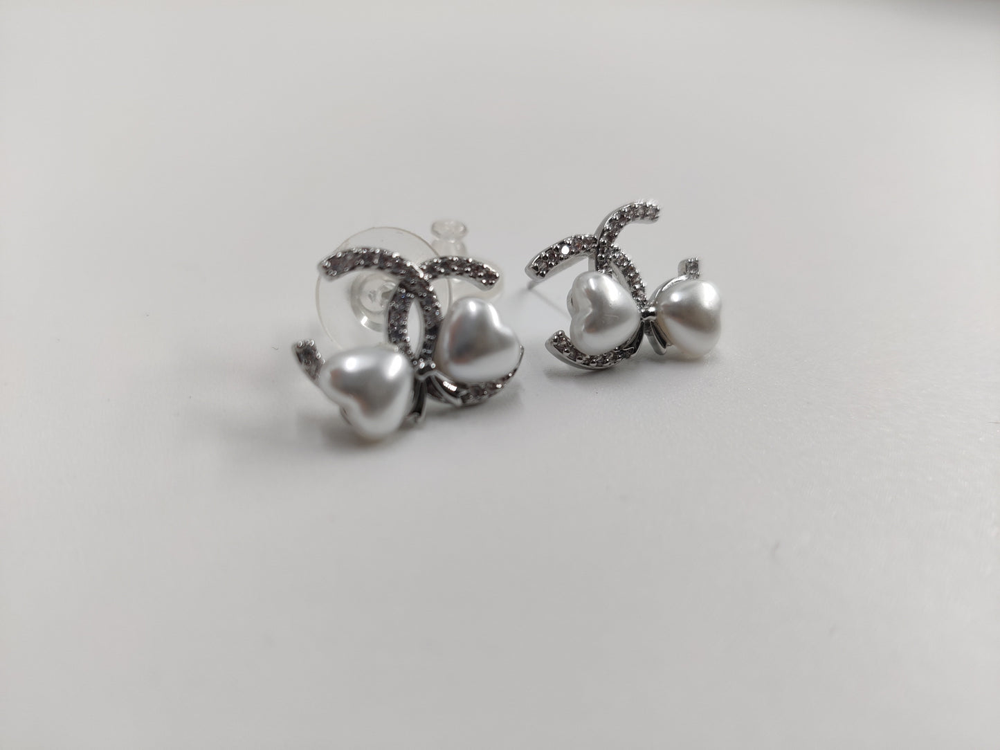 Trendy Korean Earring - stud, heart stud Golden, Silver 15122